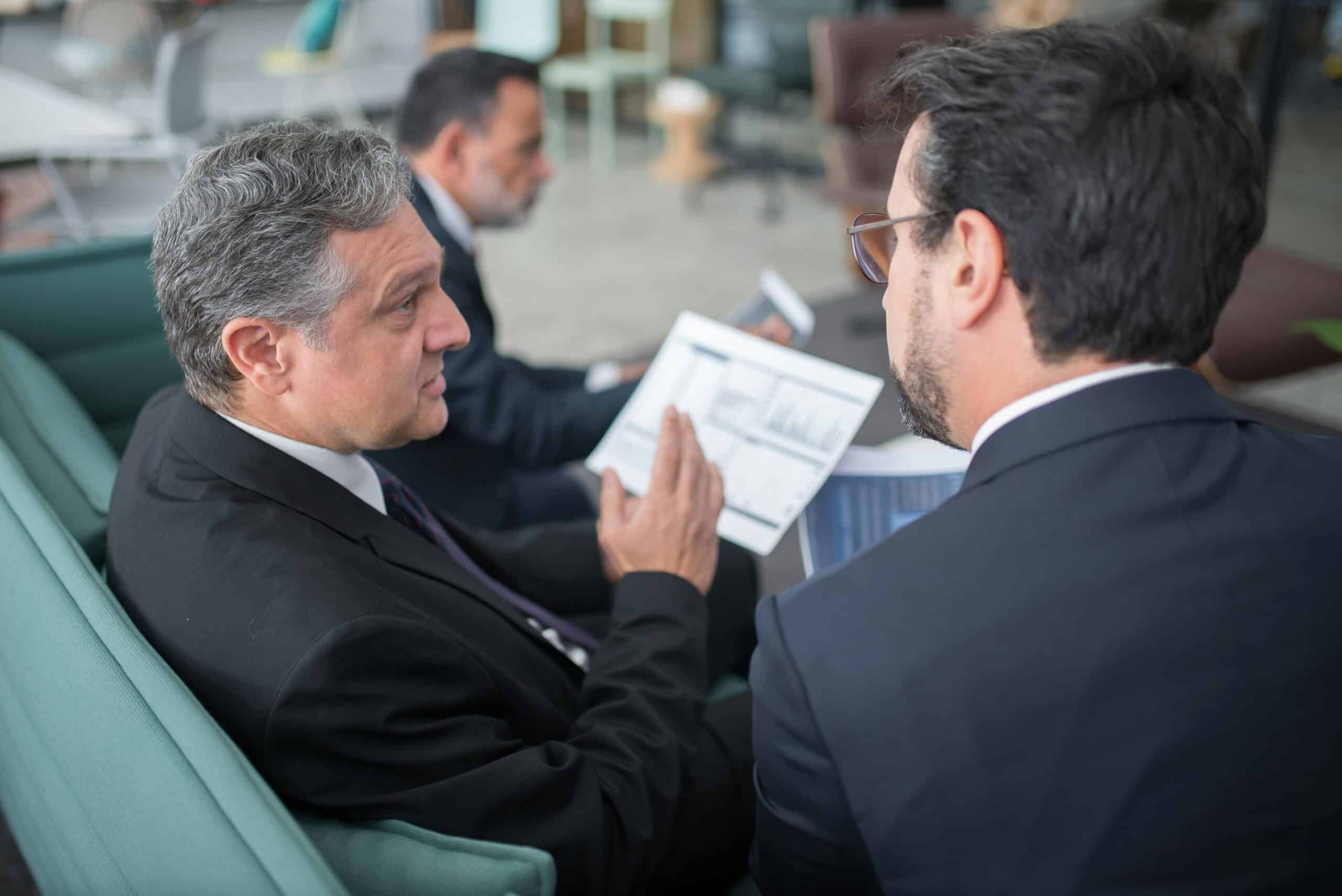 The Role of Sales Representatives in Effective Accounts Receivable Collection and the Order-to-Cash Process